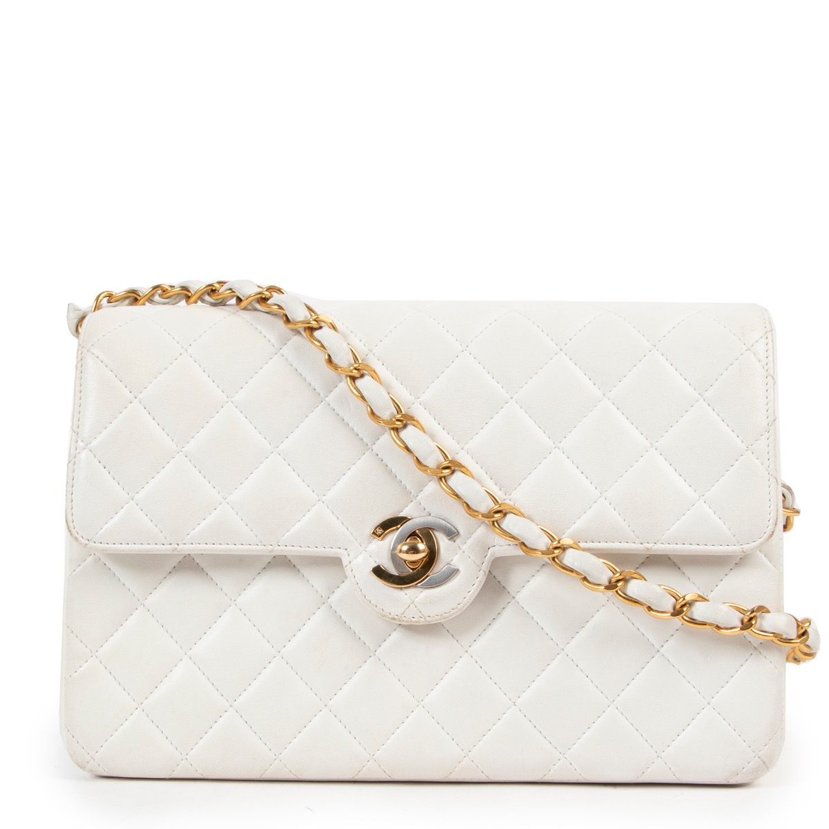 ll03434_chanel_white_leather_f