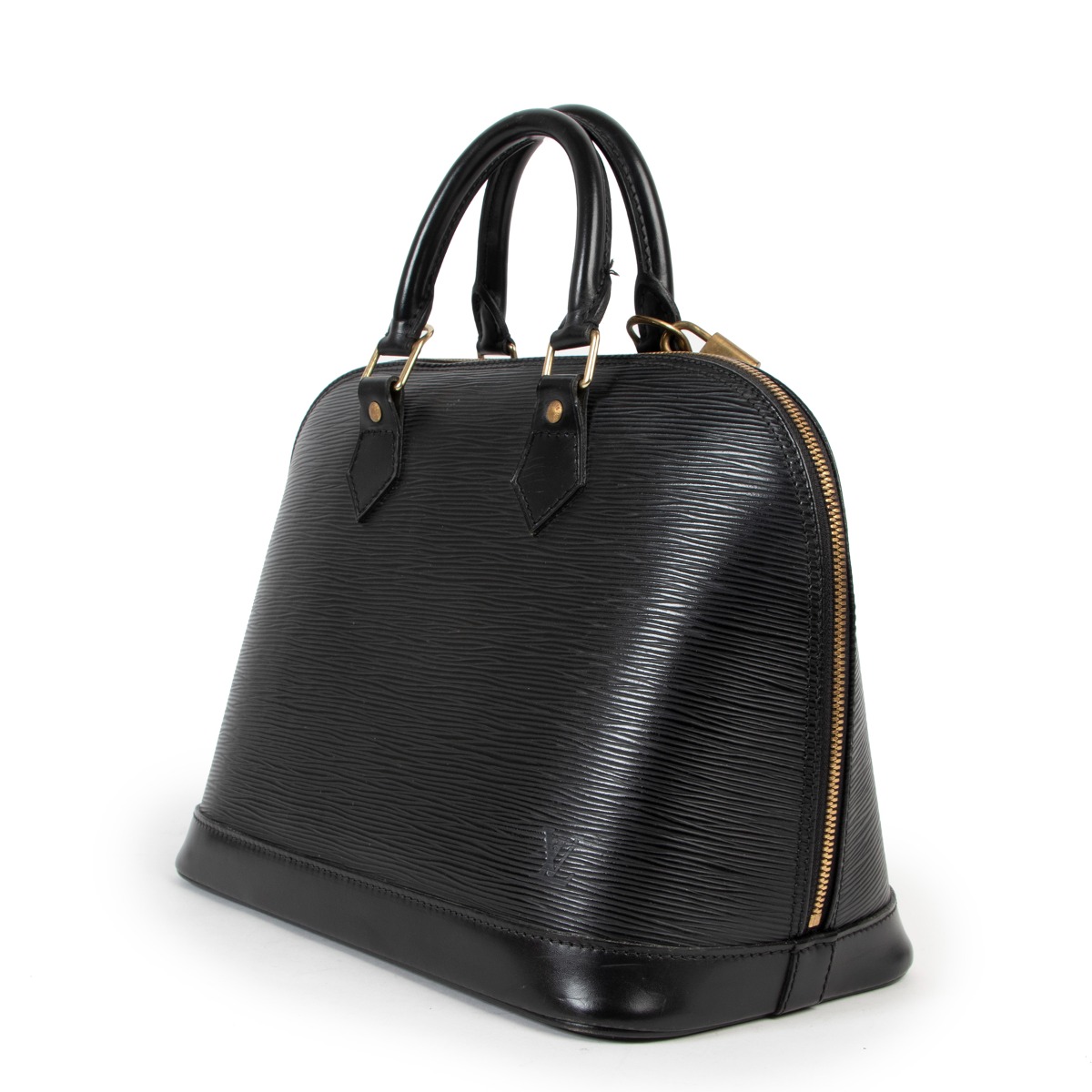 Louis vuitton alma vintage store