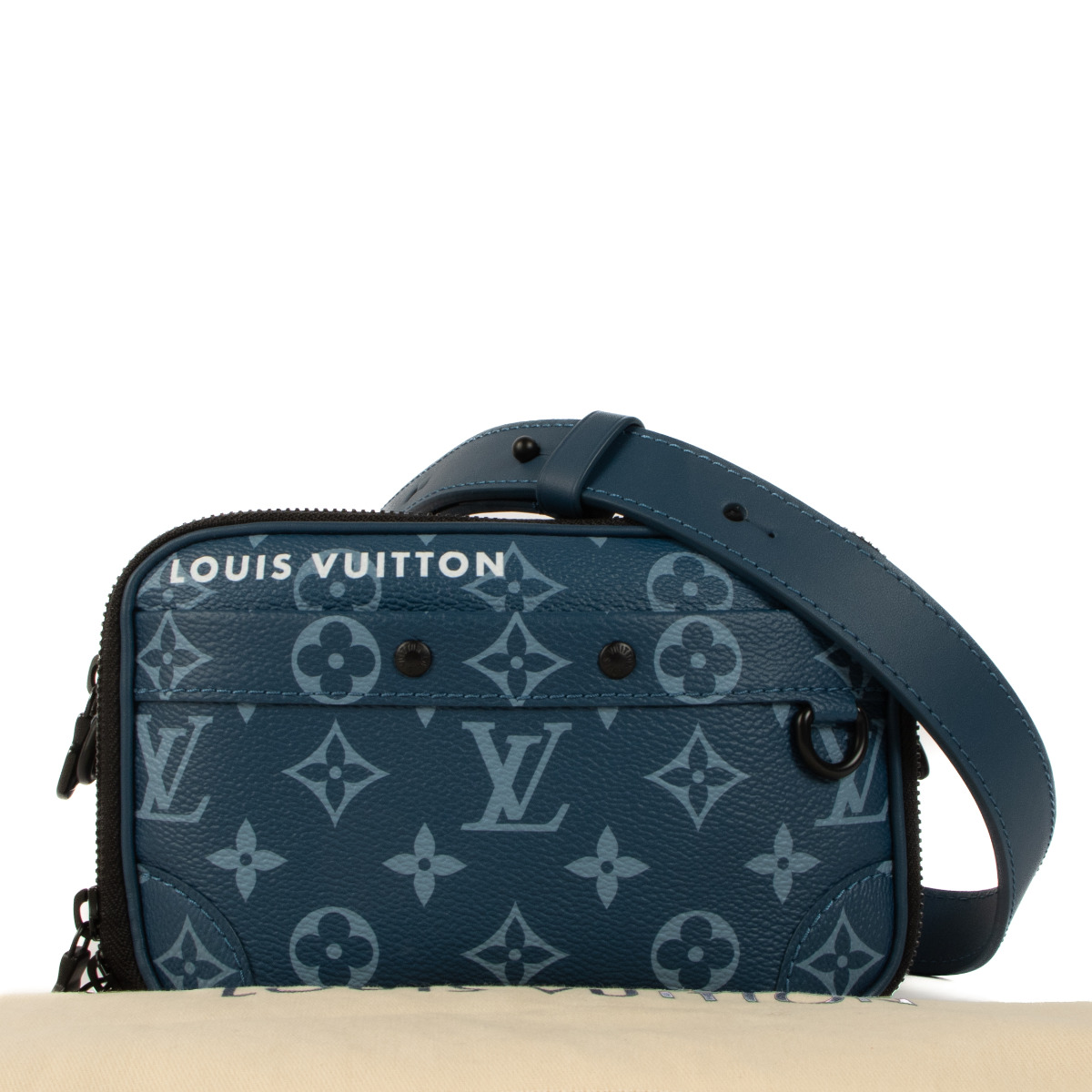 ll03647_louis_vuitton_blue_mon