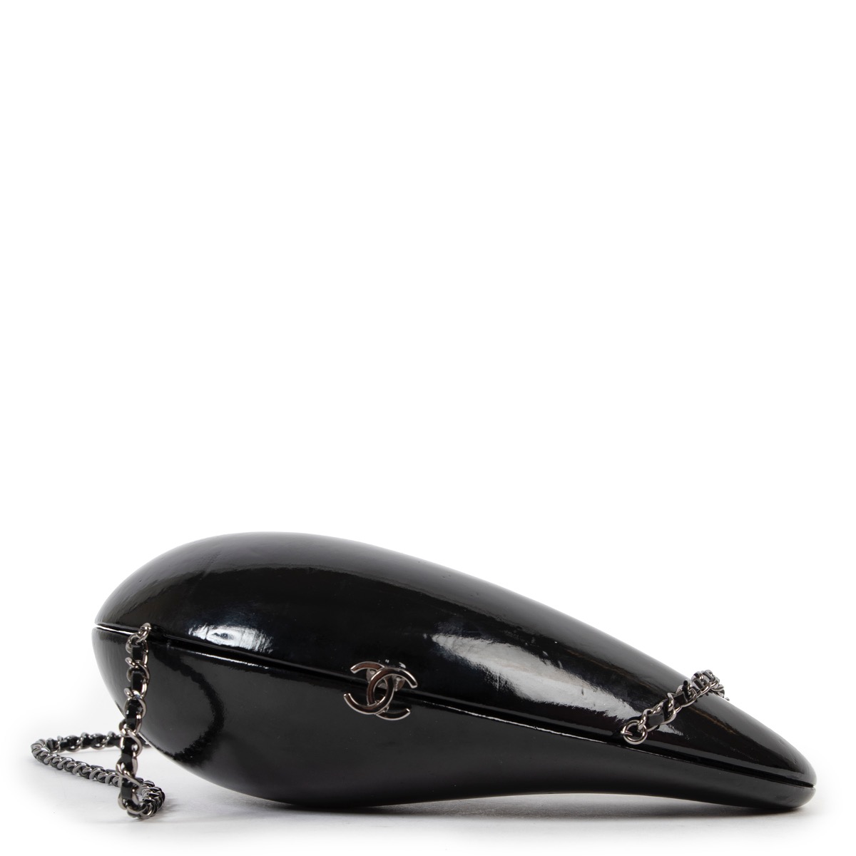 CHANEL　バッグ Chanel Medium Black Patent Classic Double Flap Bag - Luxe Du