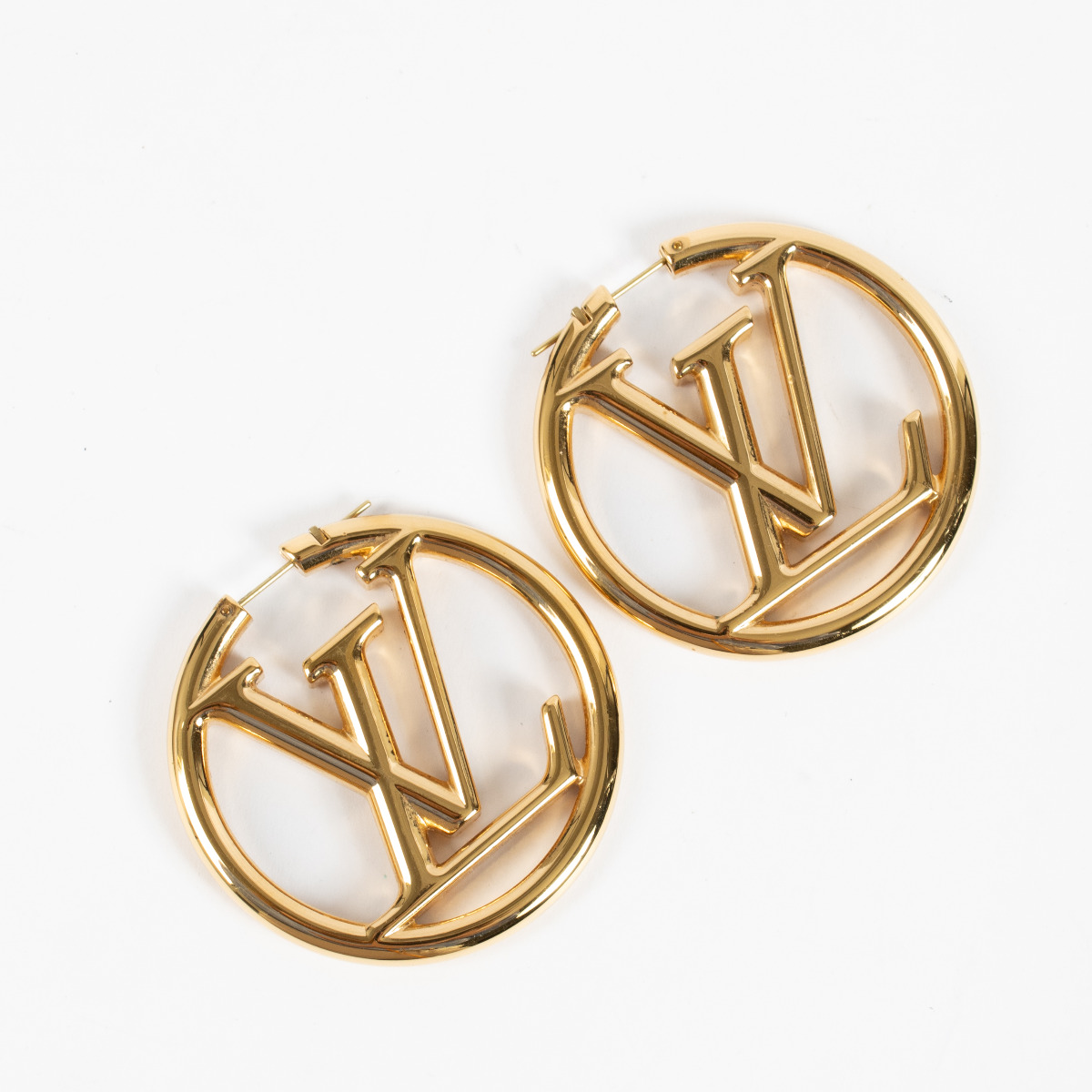 新品　lui jewelry new hoop K18YG Louis Vuitton Louise Hoop Earrings ○ Labellov ○ Buy and