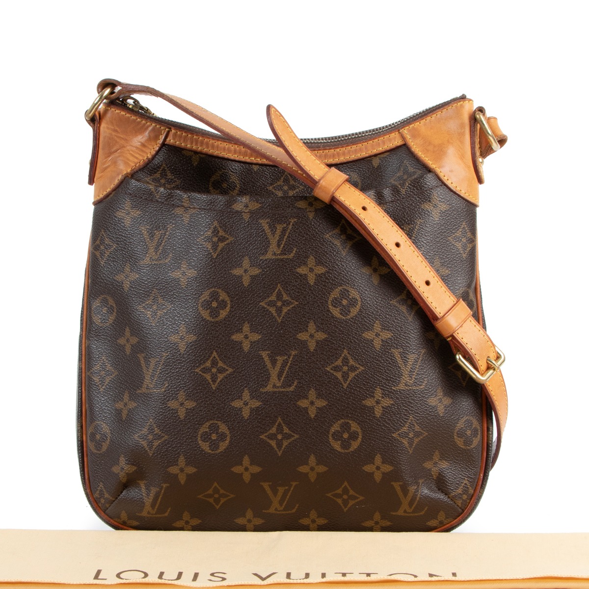 Louis Vuitton Monogram Pochette Mask PM Crossbody bag ○ Labellov