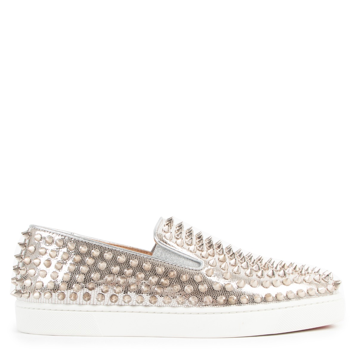ll04168_louboutin_silver_stud_