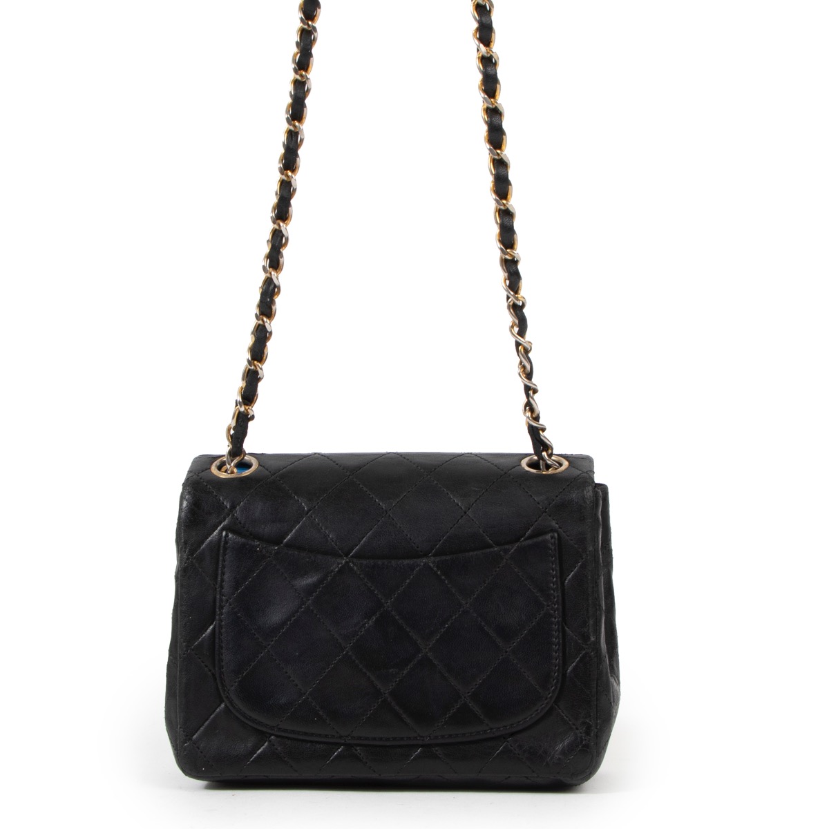 Chanel Black Lambskin Mini Square Classic Flap Bag ○ Labellov ○ Buy and Sell  Authentic Luxury