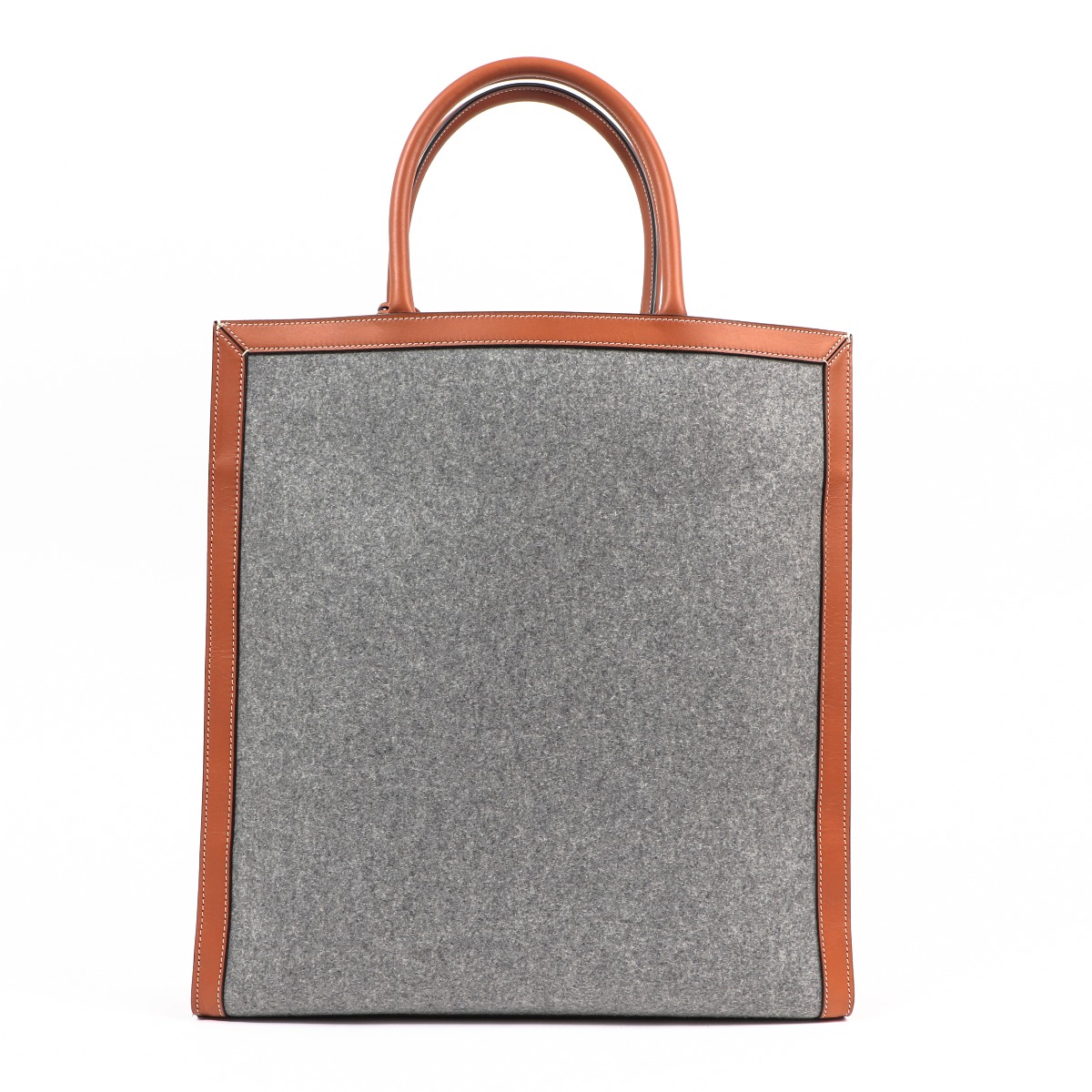 トートバッグ CELINE VERTICAL CABAS BAG Celine Vertical Cabas Tote - SOLD