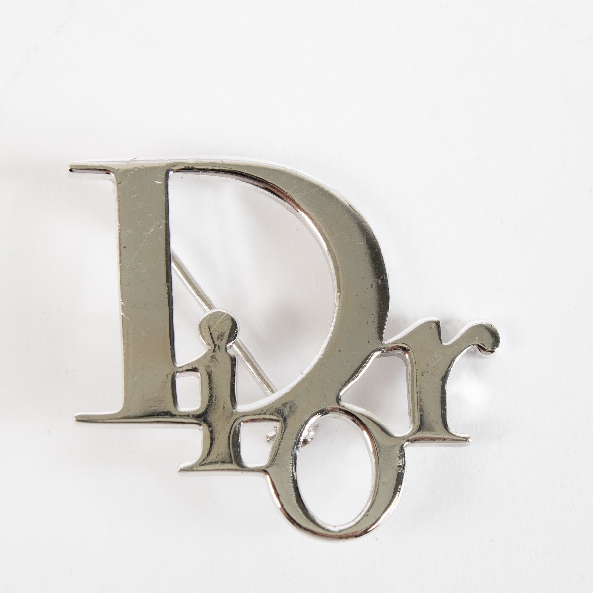 アクセサリー Christian Dior John Galliano brooch Christian Dior John Galliano Silver Brooch ○ Labellov ○ Buy and
