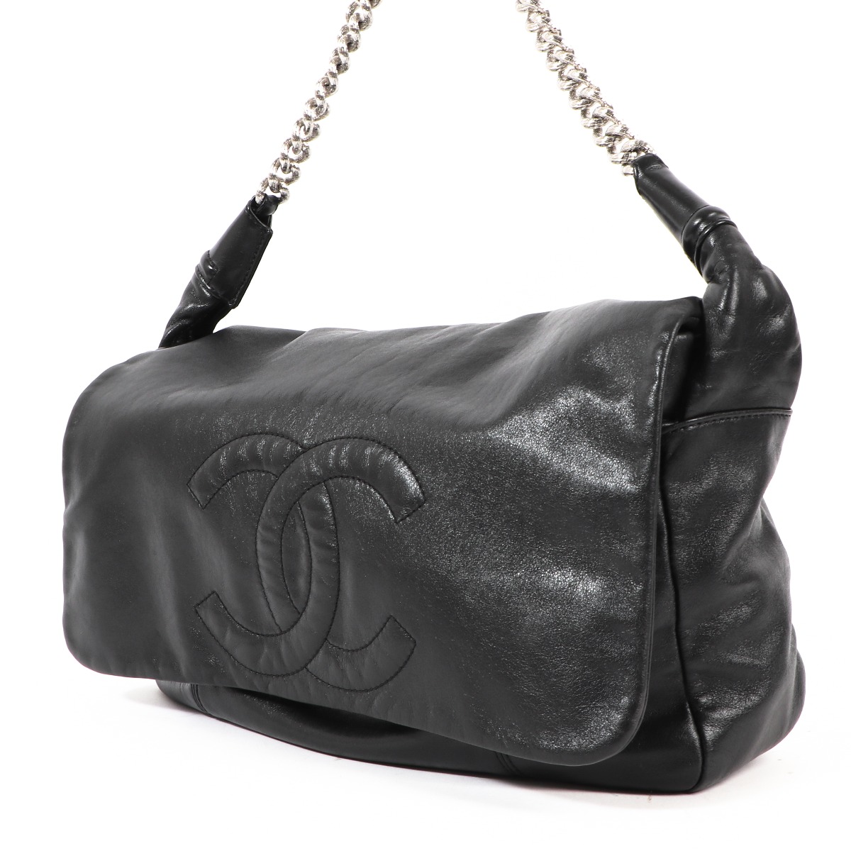 Chanel Black Lambskin Shoulder bag ○ Labellov ○ Buy and Sell
