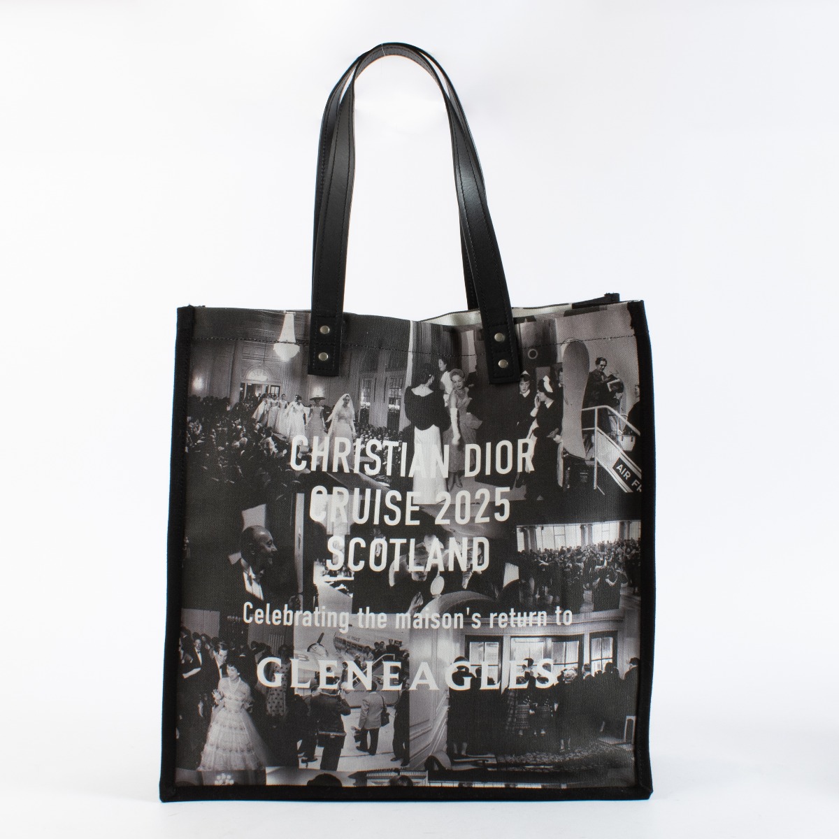 Christian Dior Cruise 2025 Tote Bag ○ Labellov ○ Buy and Sell