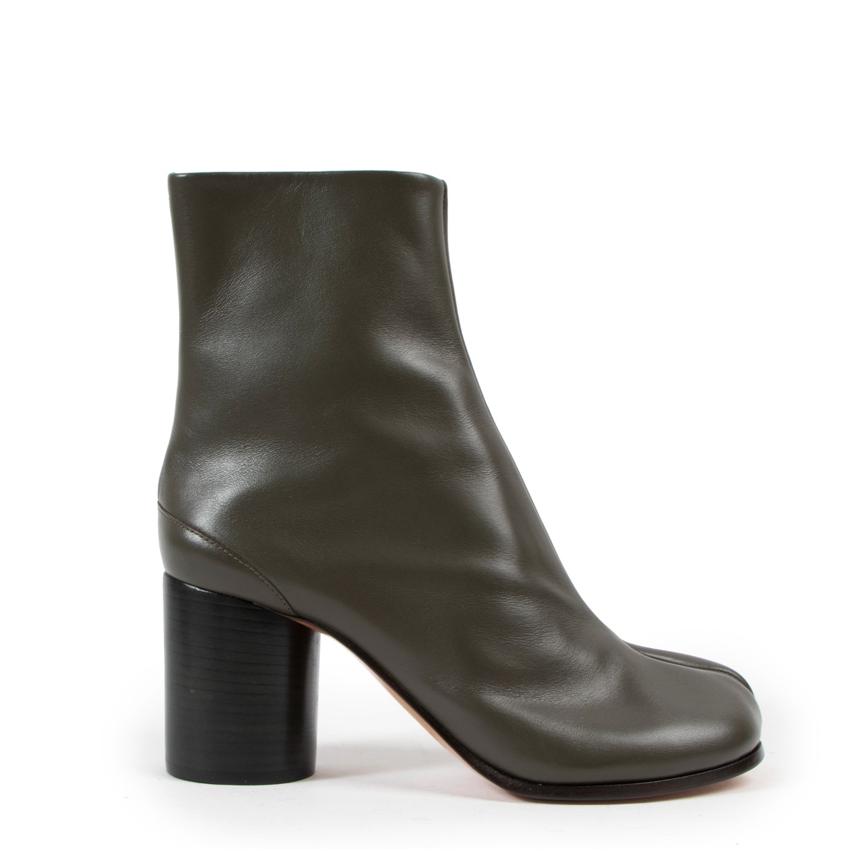 Tabi boots margiela second hand discount