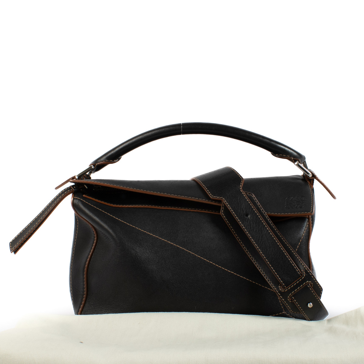 Loewe Black and Tan Medium Puzzle Bag ○ Labellov ○ Buy and