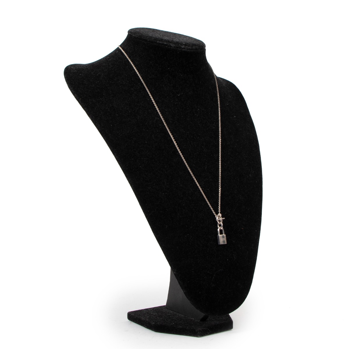 Hermès O'Kelly Cadena Padlock Pendant Silver Necklace