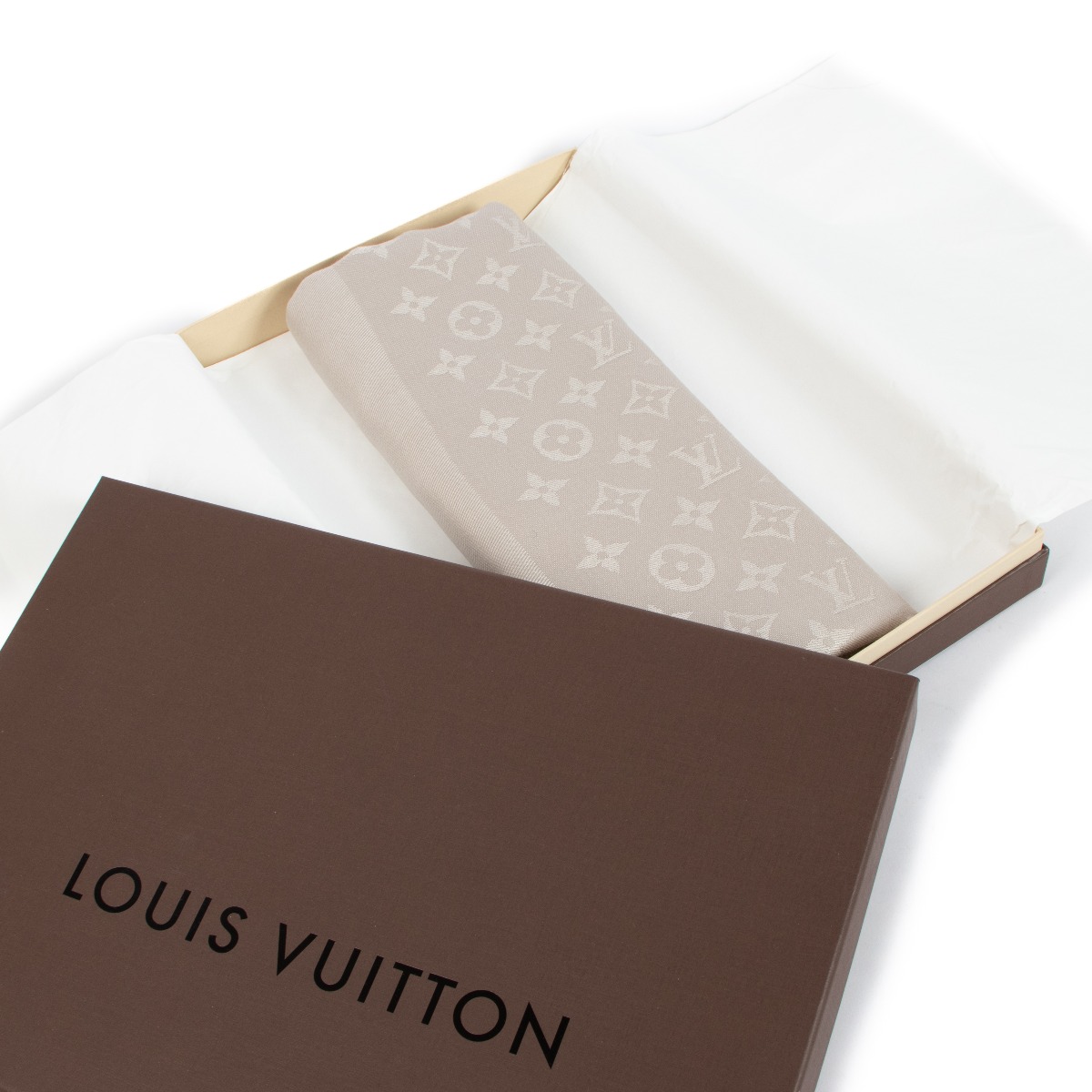 Louis Vuitton Ecru Monogram Classic Shawl ○ Labellov ○ Buy
