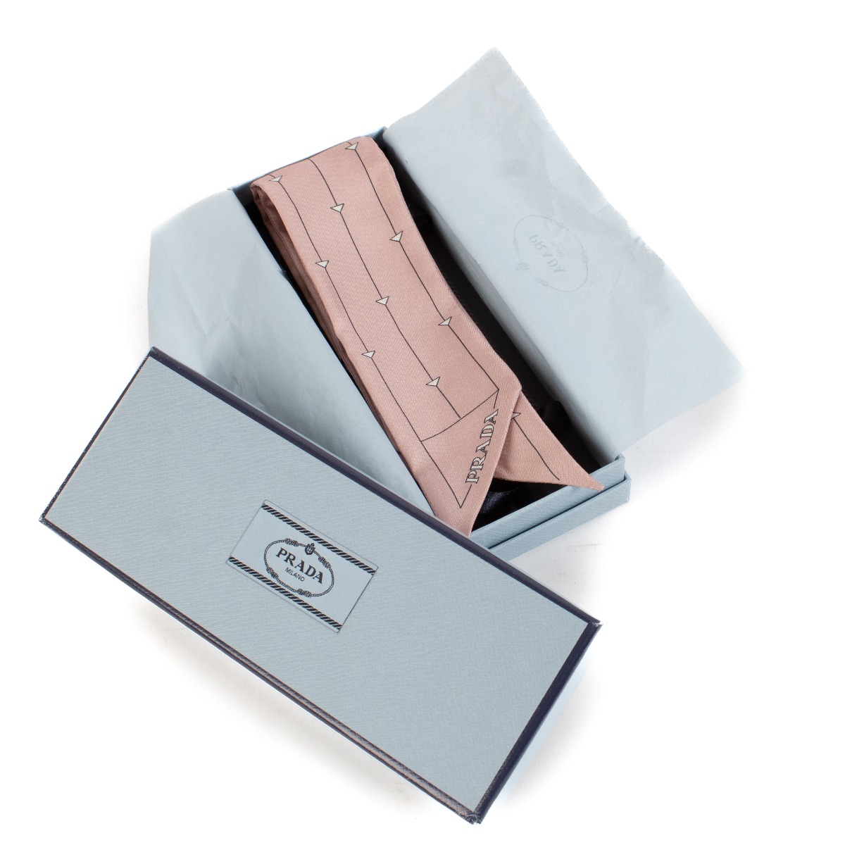 【関税&送料込】Prada Silk Twill Foulard Prada Pink Silk Twill Scarf ○ Labellov ○ Buy and Sell