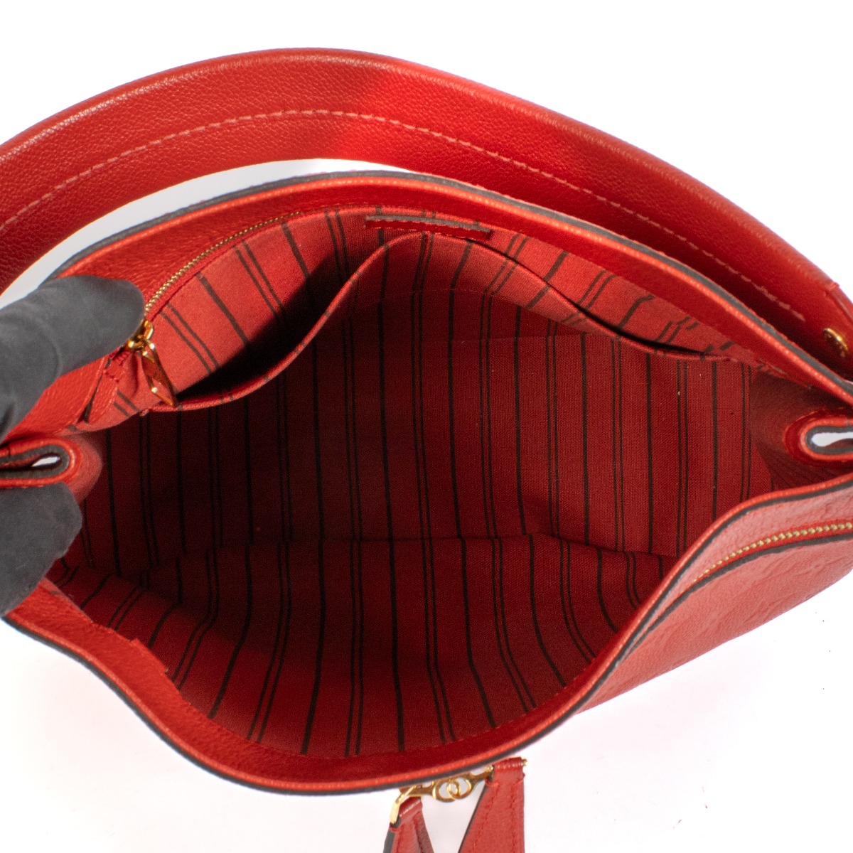 LOUIS VUITTONスポンティーニ Louis Vuitton Red Monogram Empreinte Spontini Bag