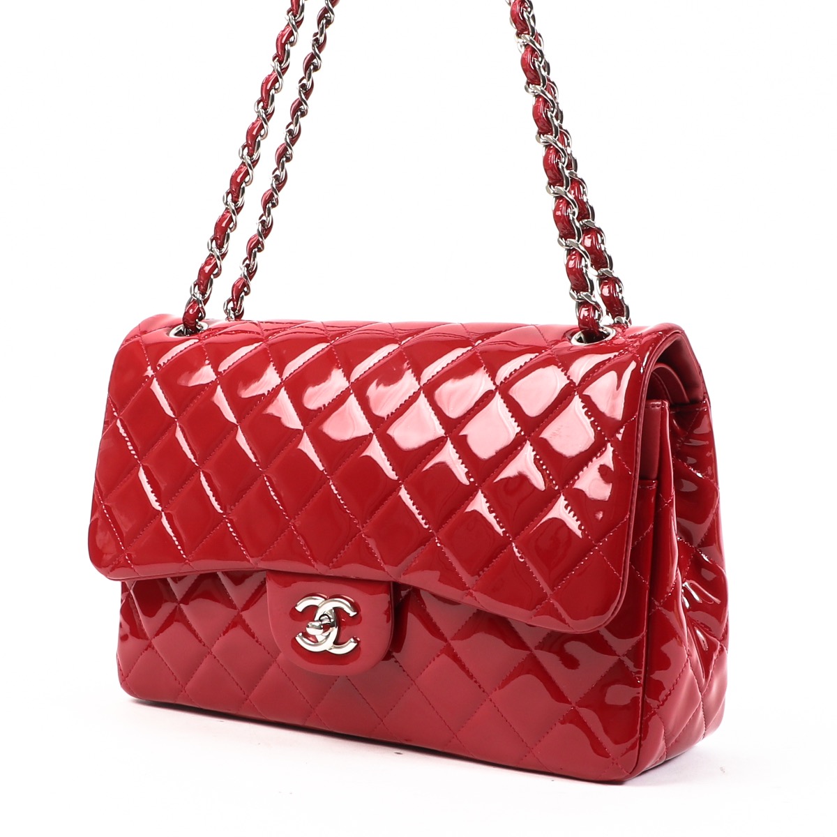 CHANEL　バッグ　 レッド Chanel Red Large Jersey Maxi 19 Flap Bag – Savonches