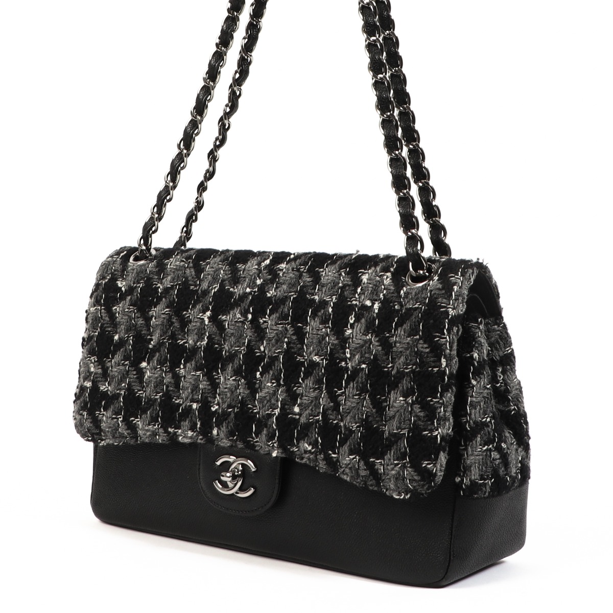 Chanel Black & White Houndstooth Print Python Flap Bag Q6BBSX2FMB000