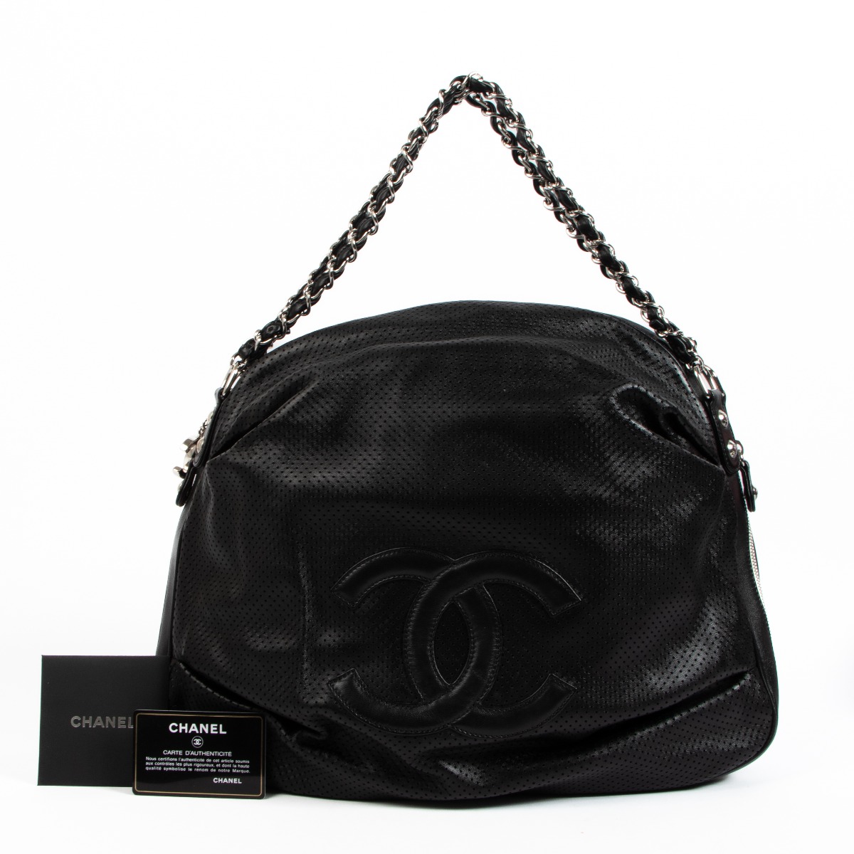 ll07867_chanel_black_leather_p