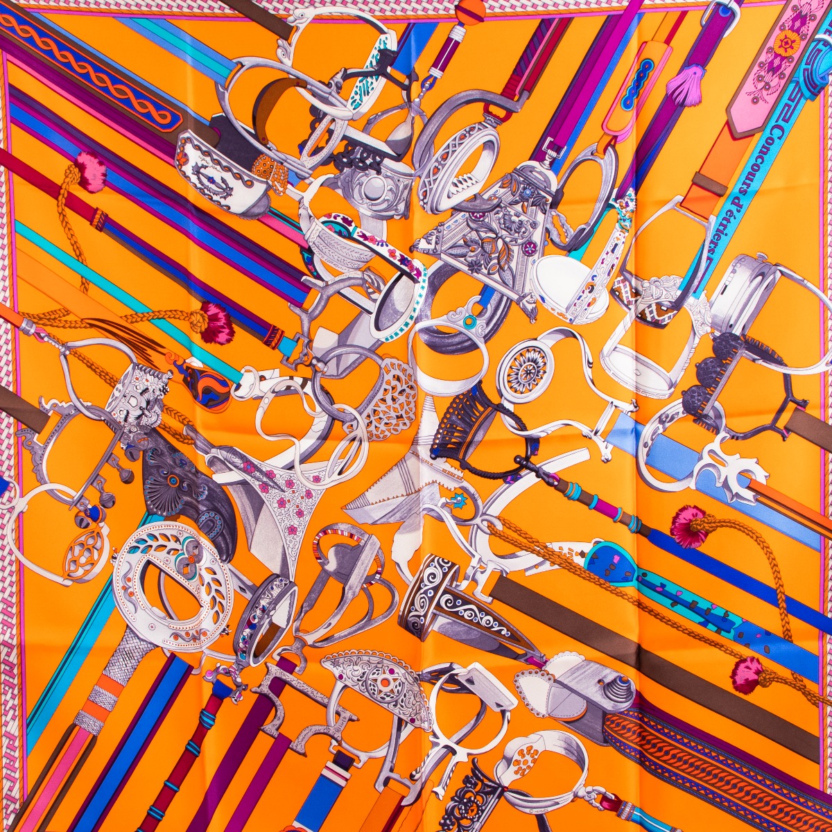 Hermès Orange Scarf Silk ○ Labellov ○ Buy and Sell Authentic Luxury