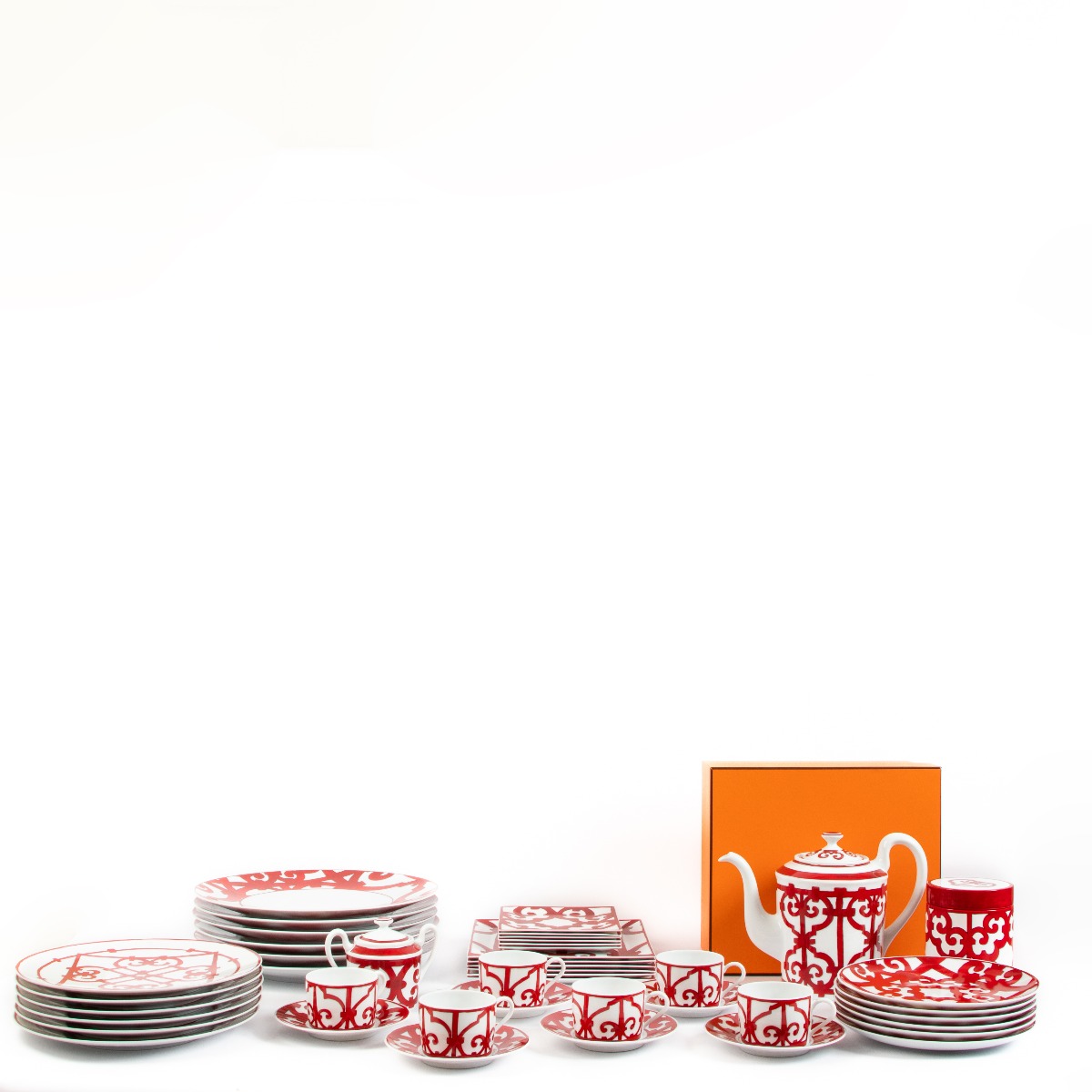 Hermès Balcon du Guadalquivir Dinnerware Set ○ Labellov ○ Buy