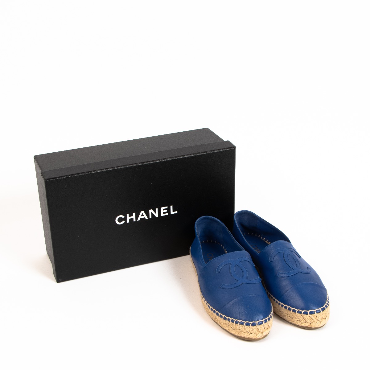 Chanel Electric Blue Leather Espadrilles - Size 37 ○ Labellov