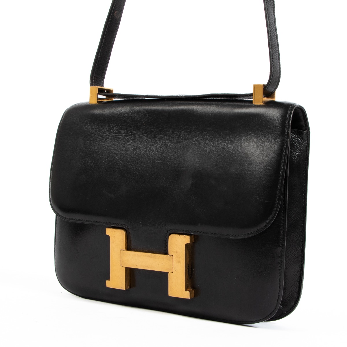 Gloss Vintage & Luxury Bag Ltd on Instagram: Hermes Kelly Danse gold  Jonathan leather ghw Z 2022 full set Hkd 138000 #hermeskellydanse  #glossvintage