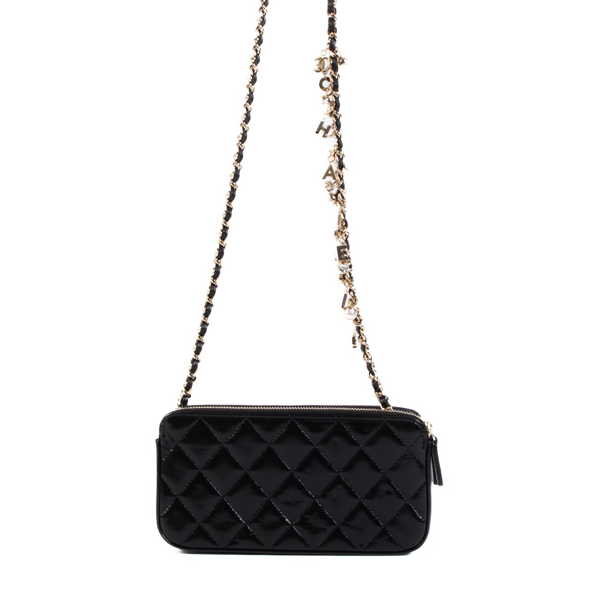 Chanel Pearl Charm Clutch with Chain ○ Labellov ○ Buy and