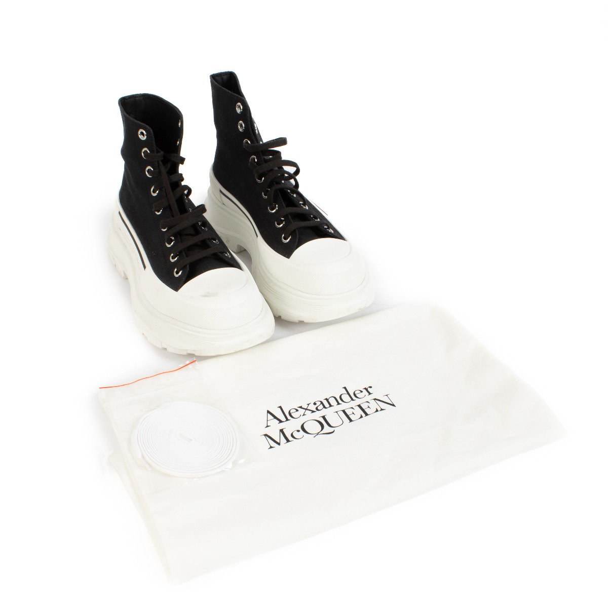 Alexander McQueen Tread Slick Sneakers - Size 42 ○ Labellov