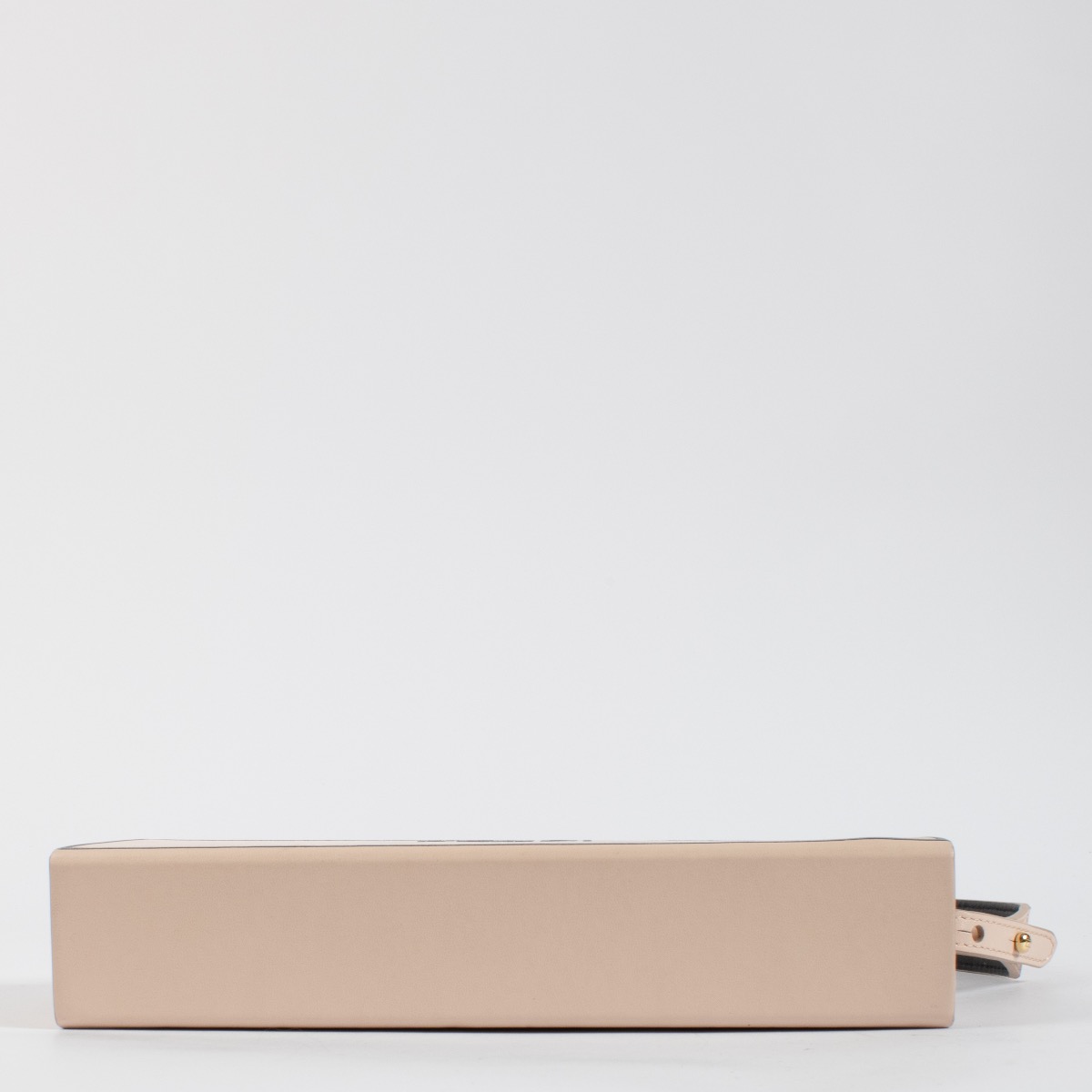 Fendi Pink Horizontal Box Bag ○ Labellov ○ Buy and Sell