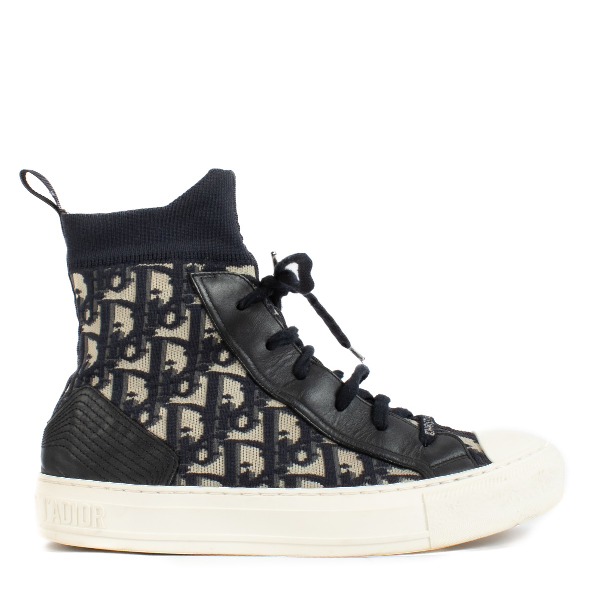 Dior logo sneakers store