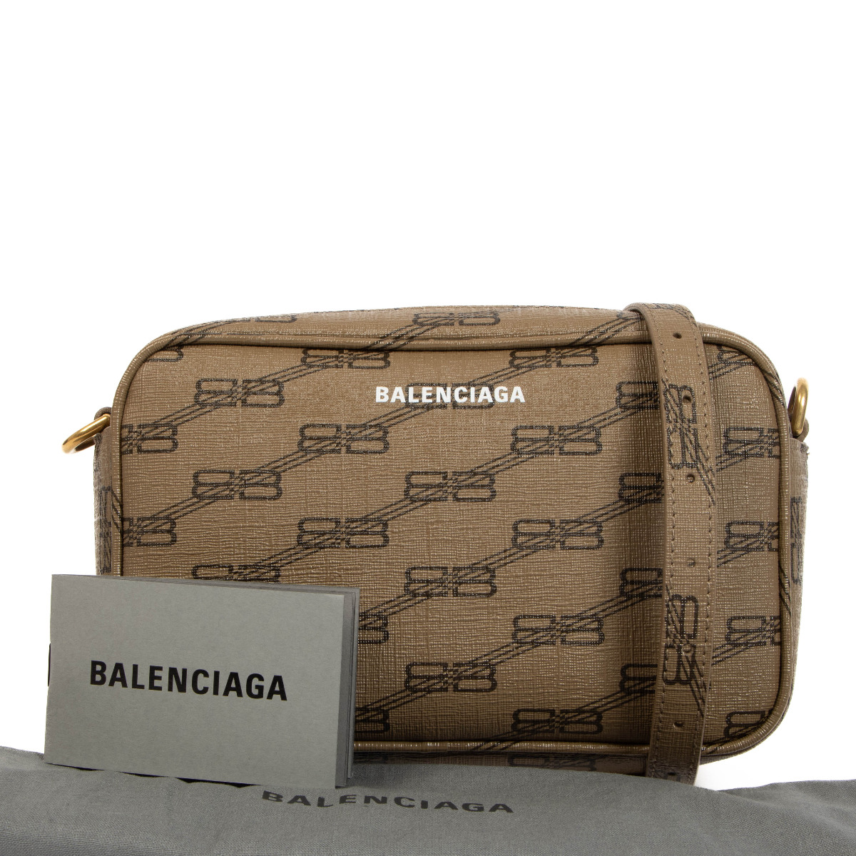 国内正規品 定価15万円 美品 BALENCIAGA CAMERA BAG Balenciaga Everyday Camera Bag S Black in Calfskin with