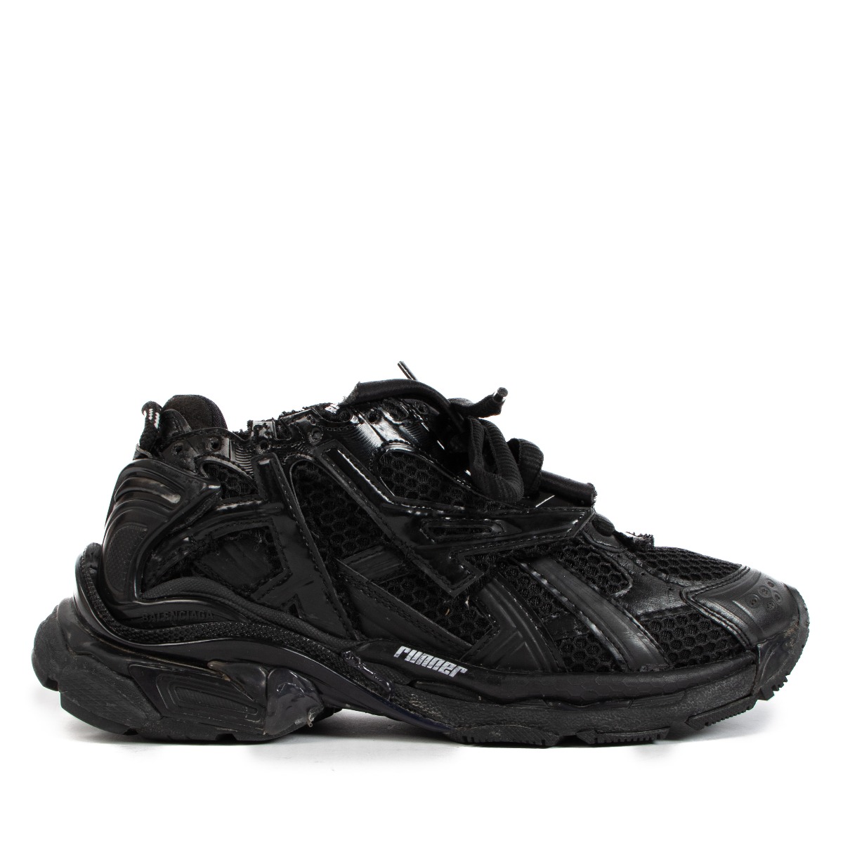 Balenciaga Black Runner Sneakers - size36 ○ Labellov ○ Buy