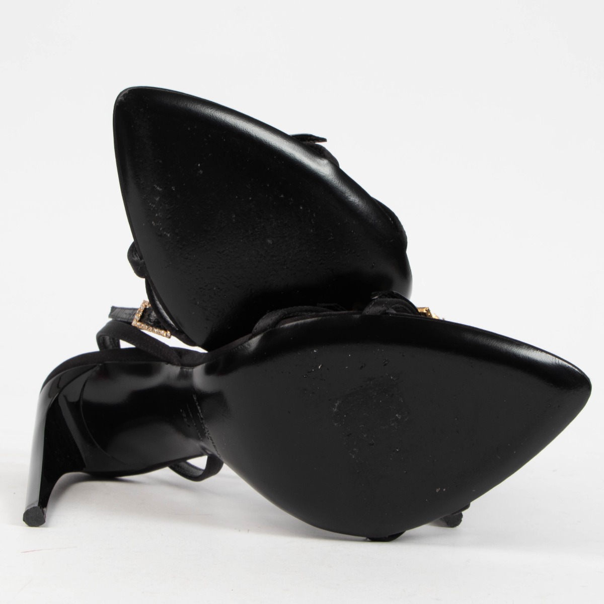 ll09270_saint_laurent_black_he