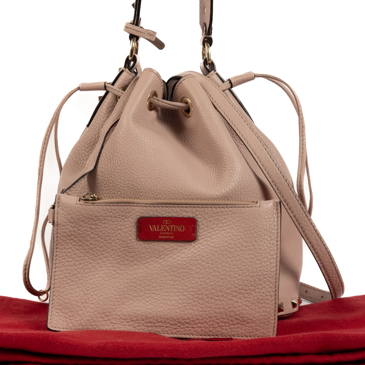 VALENTINO VIP Sale Bucket Bag♪スモールバケットバッグ org.jpg