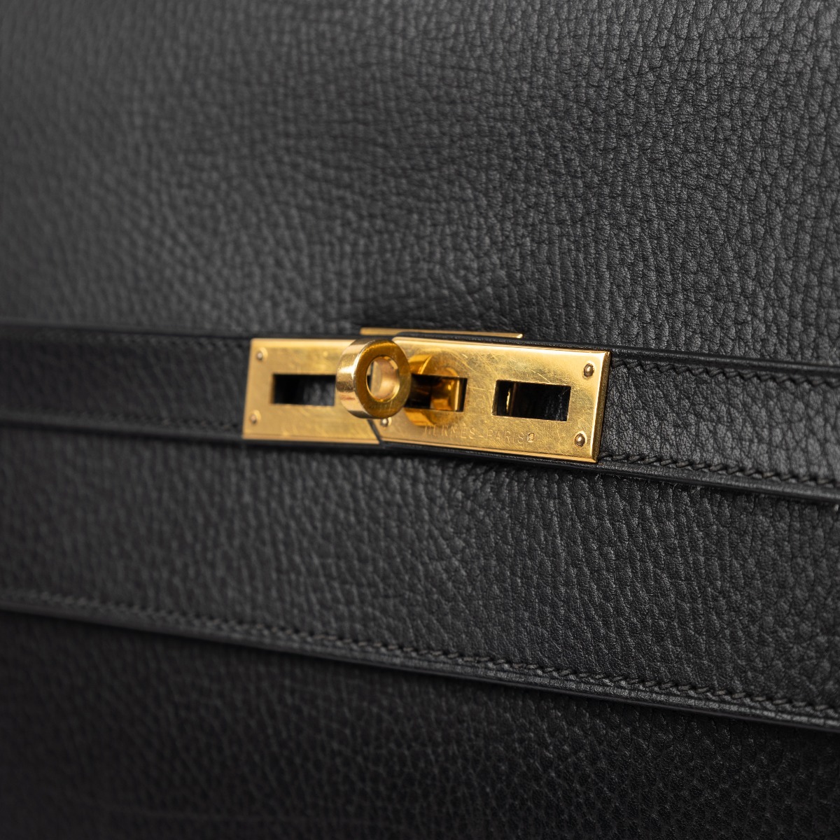Real 1:1 fully handmade Hermes Briefcase Kelly Depeches 36/38 in Black,  Gold, Etoupe Palladium & Gold Hardware : u/HooooGoods