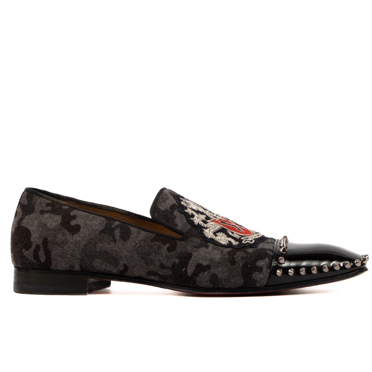 ll09566_louboutin_grey_fabric_