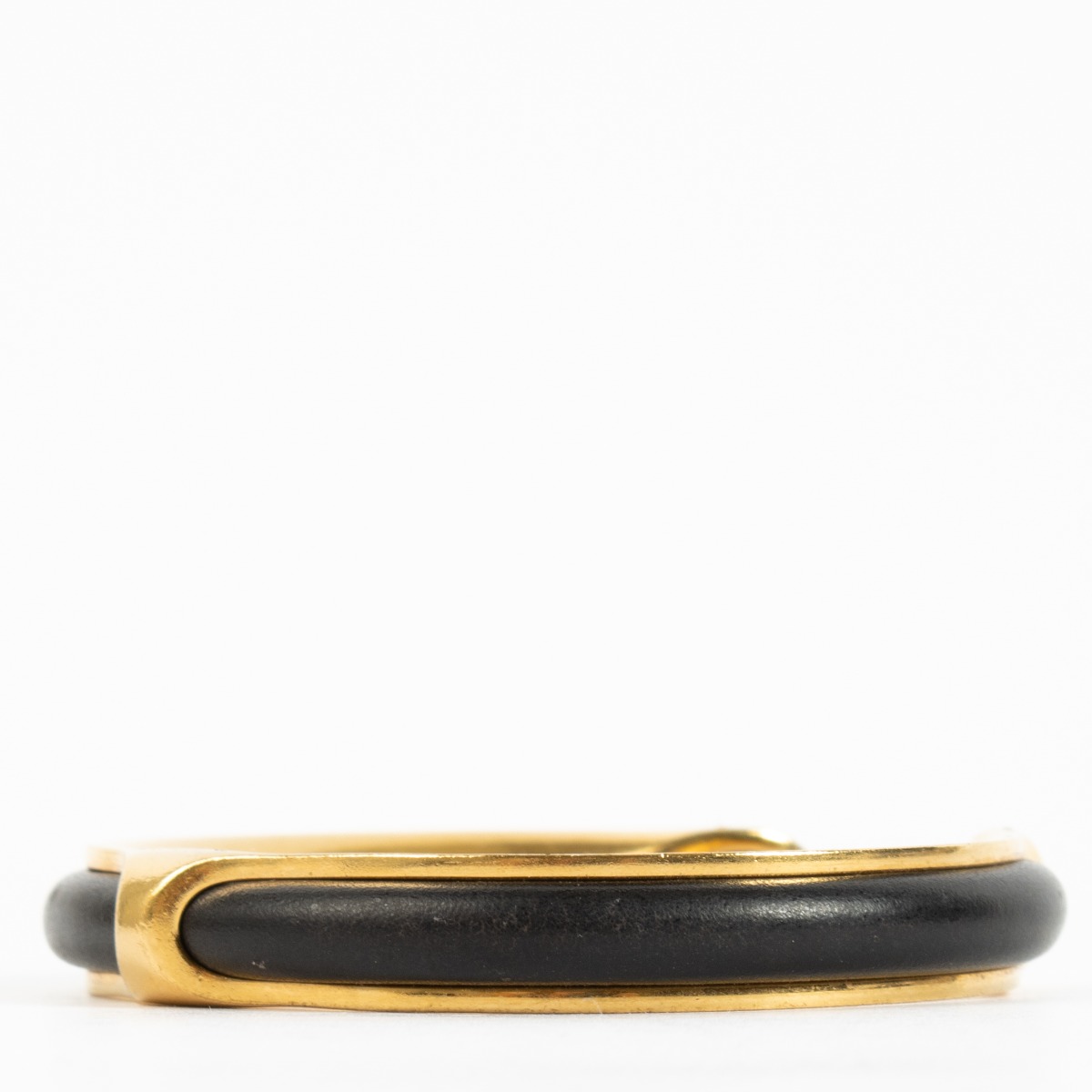 Hermès Black Bracelet ○ Labellov ○ Buy and Sell Authentic