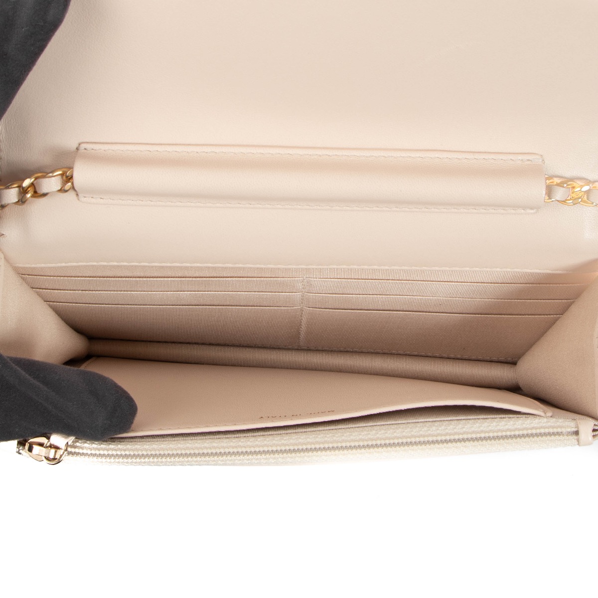 Chanel Beige Chevron Pleated Crumpled Boy Wallet On Chain
