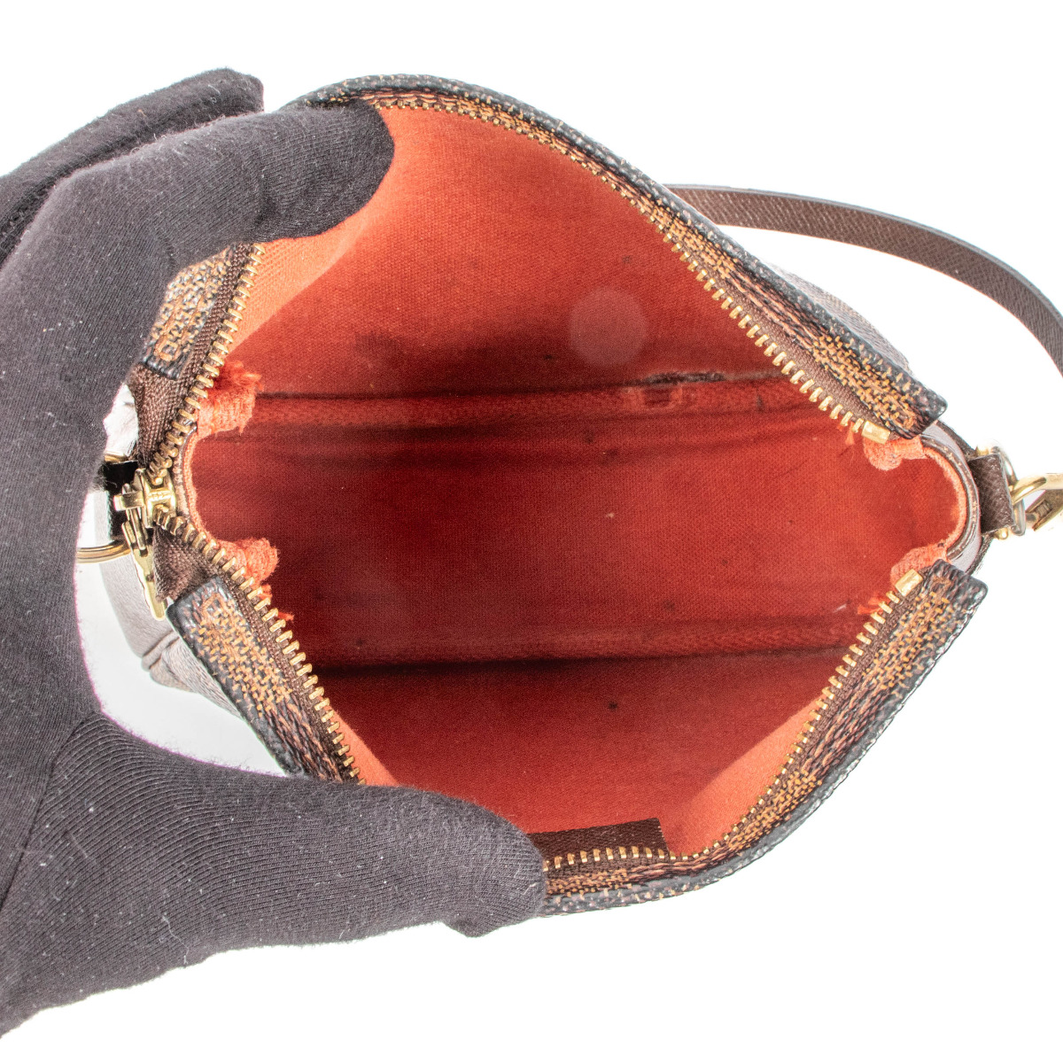 ll10188_louis_vuitton_damier_e