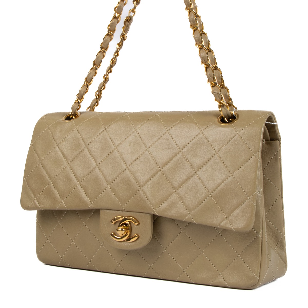 Chanel prestige flap hotsell bag