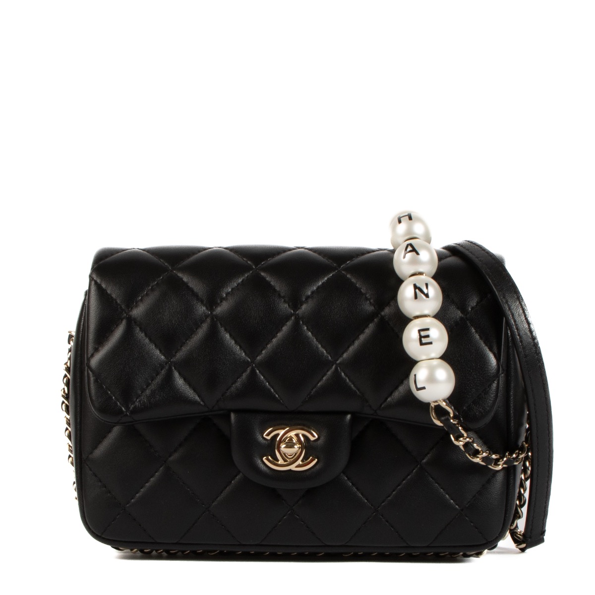 Pearl best sale chanel flap