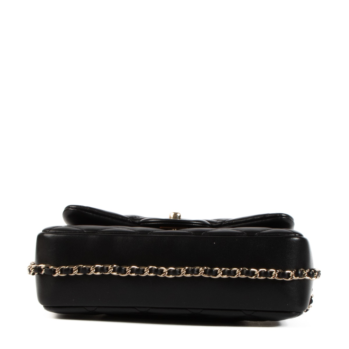 Chanel Black Lambskin Logo Pearl Flap Bag ○ Labellov ○ Buy Chanel Black Lambskin Logo Pearl Flap Bag ○ Labellov ○ Buy