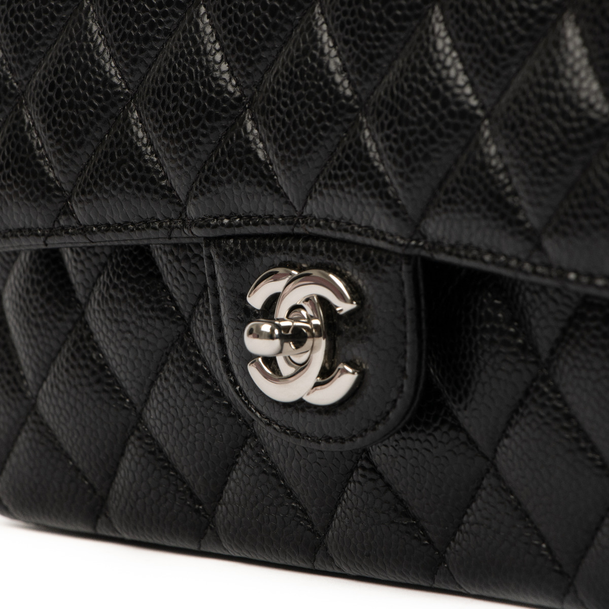 Chanel Black Caviar Leather Medium Classic Flap Bag ○ Labellov ○ Buy and Sell  Authentic Luxury
