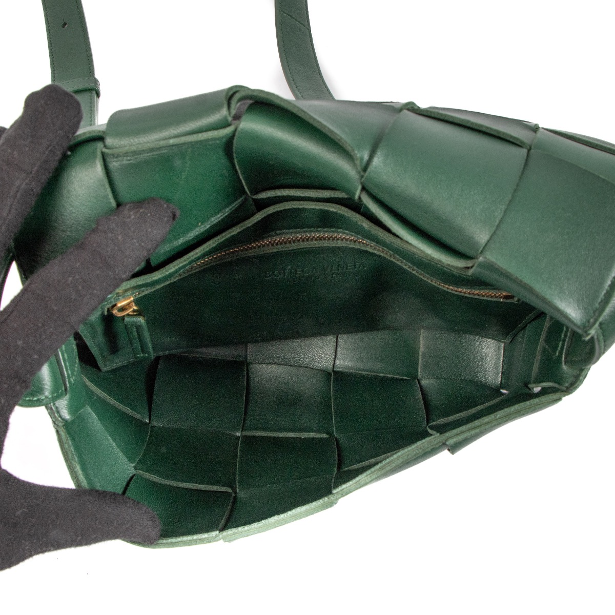 Bottega Veneta Raintree Cassette Bag ○ Labellov ○ Buy and