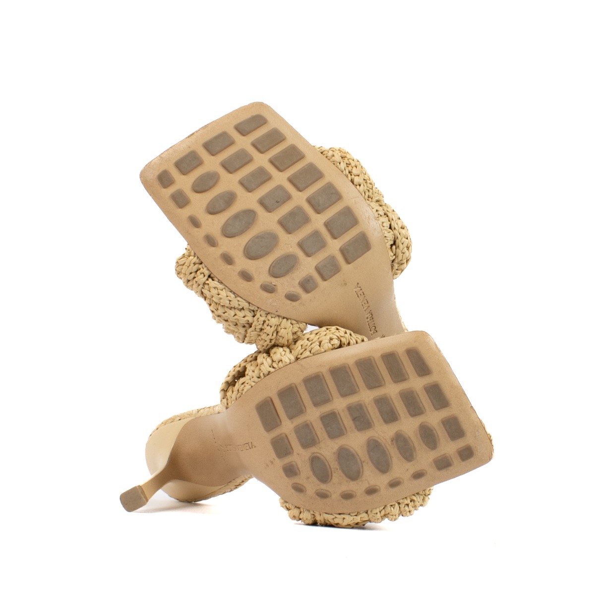 Bottega Veneta Beige Raffia Lido Mules - size 37,5