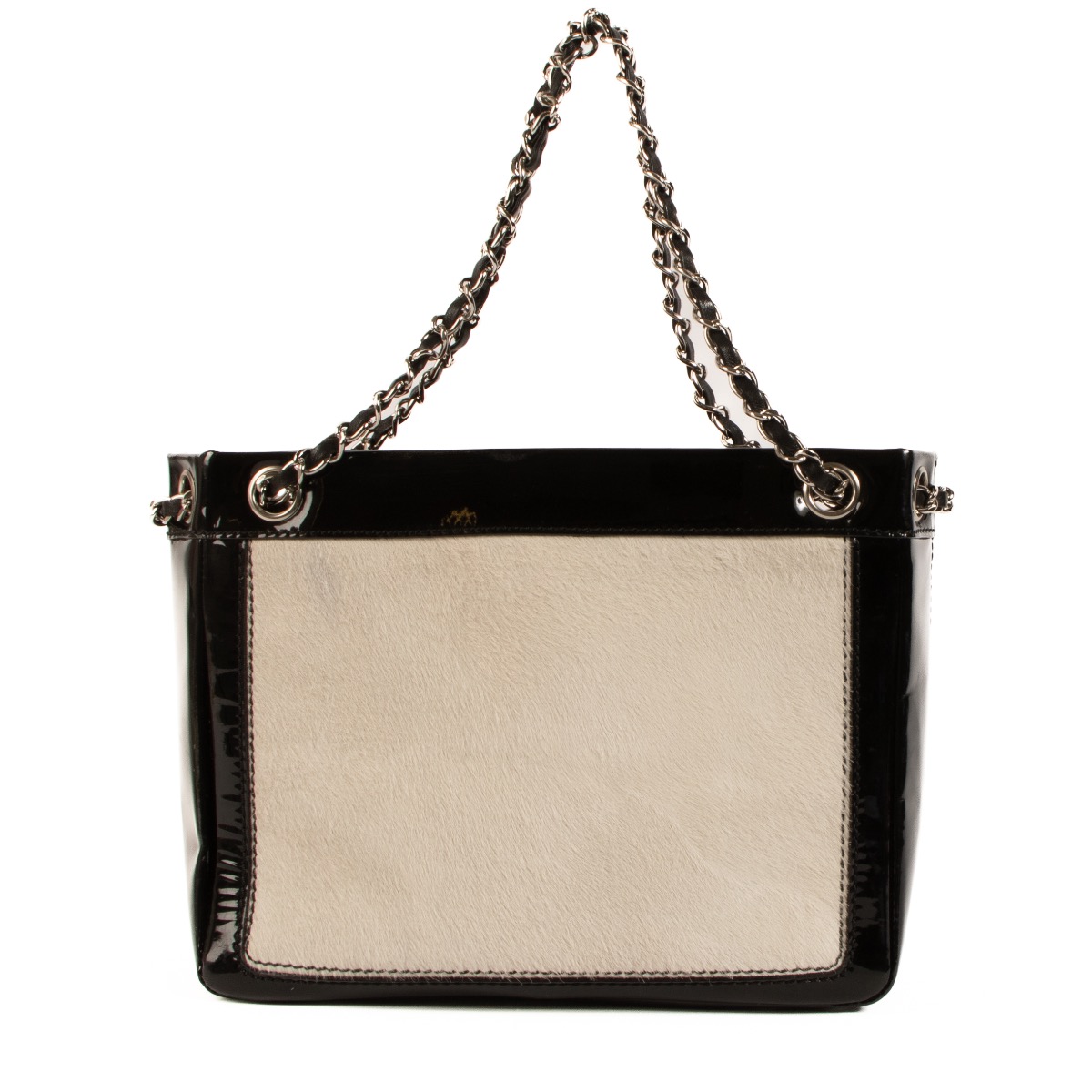 ll11806_chanel_black_white_sho