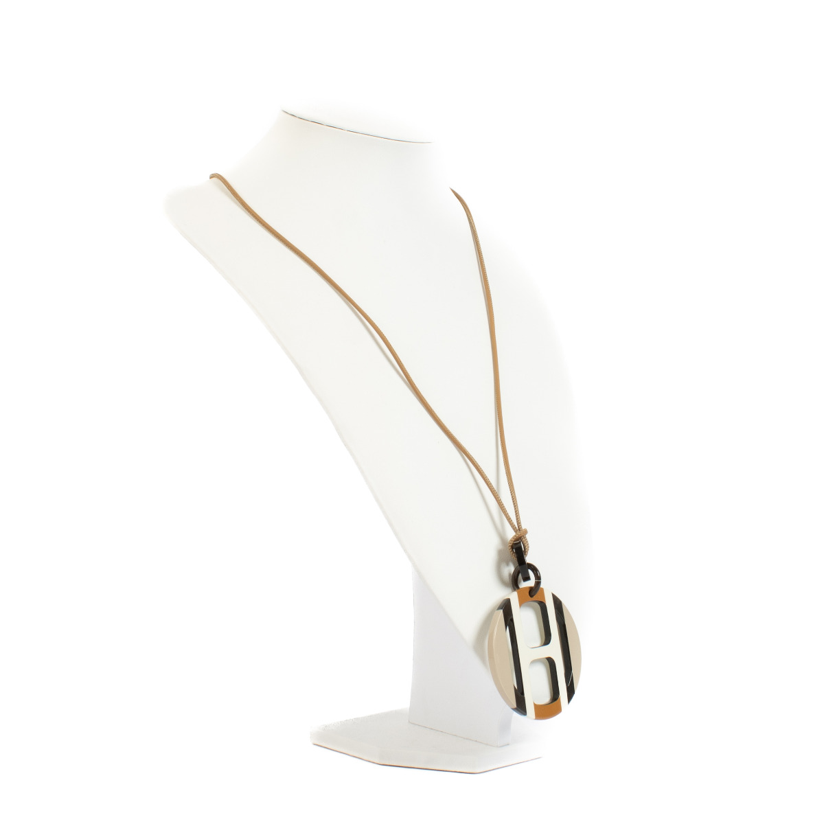 HERMES バッファローホーン　ロカイユ Hermès Buffalo Horn Lacquer H Equipe Necklace ○ Labellov ○ Buy