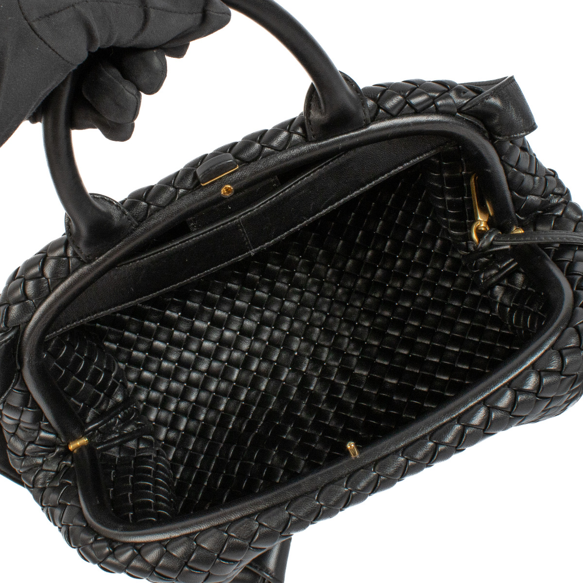 【オンライン限定商品】  Intrecciato Black Veneta Bottega Medium Bag Handle トップス