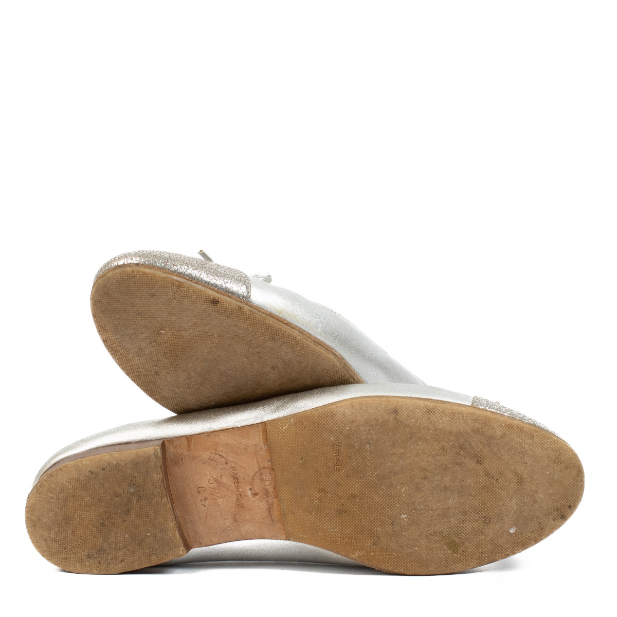 Chanel Silver Ballerina Flats - Size 37 1/2 ○ Labellov ○ Buy and