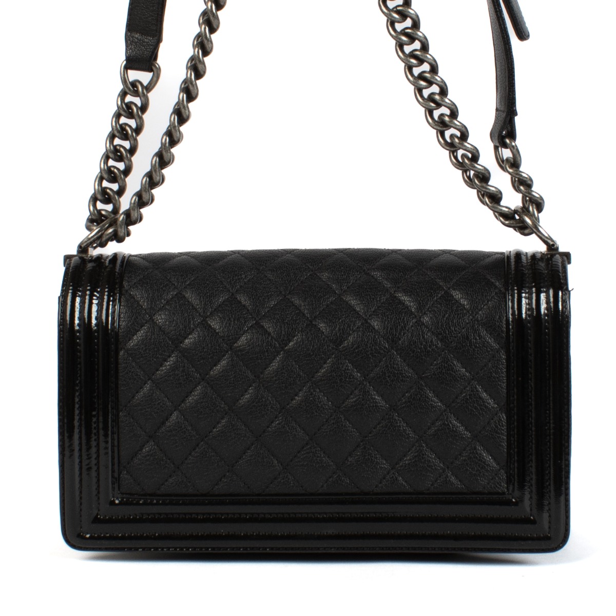 CHANEL ブラック エナメル仕様 ボディバッグ 中も可愛い】CHANEL トップハンドル フラップバッグ エナメル