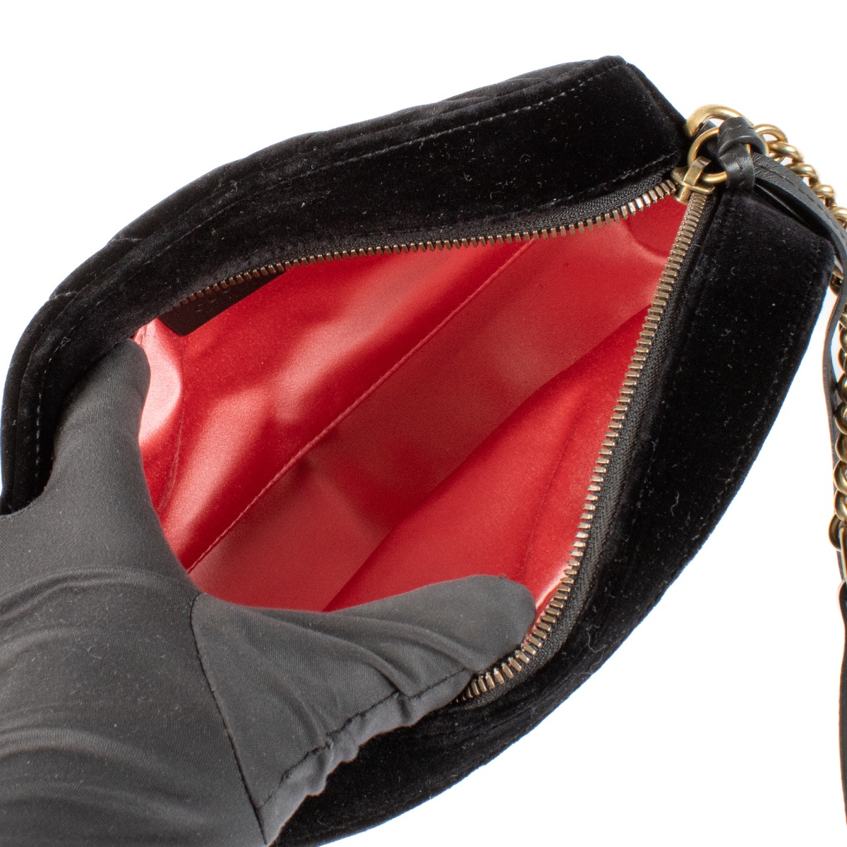 GUCCI ブラック ベルベット ボディバッグ Gucci Black Velvet GG Marmont Crossbody Bag ○ Labellov